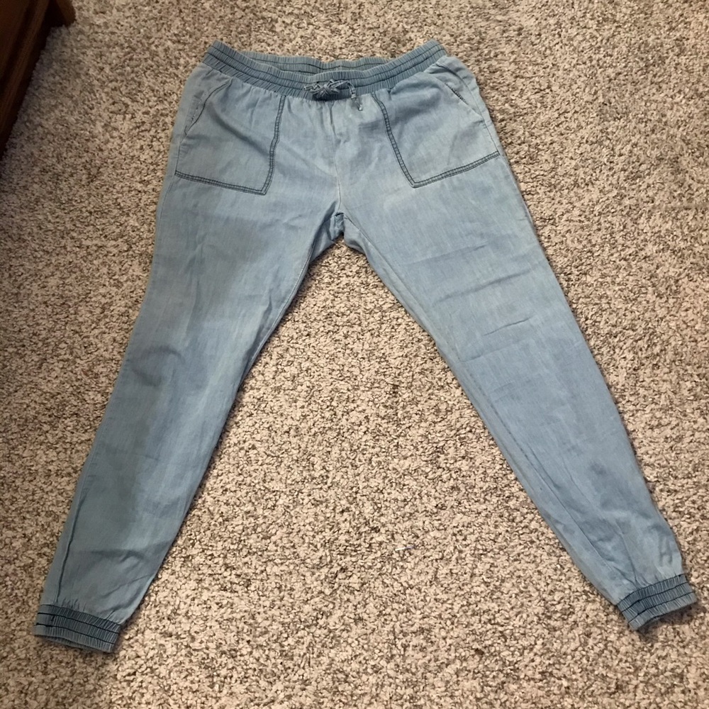 Chambray joggers 🍭